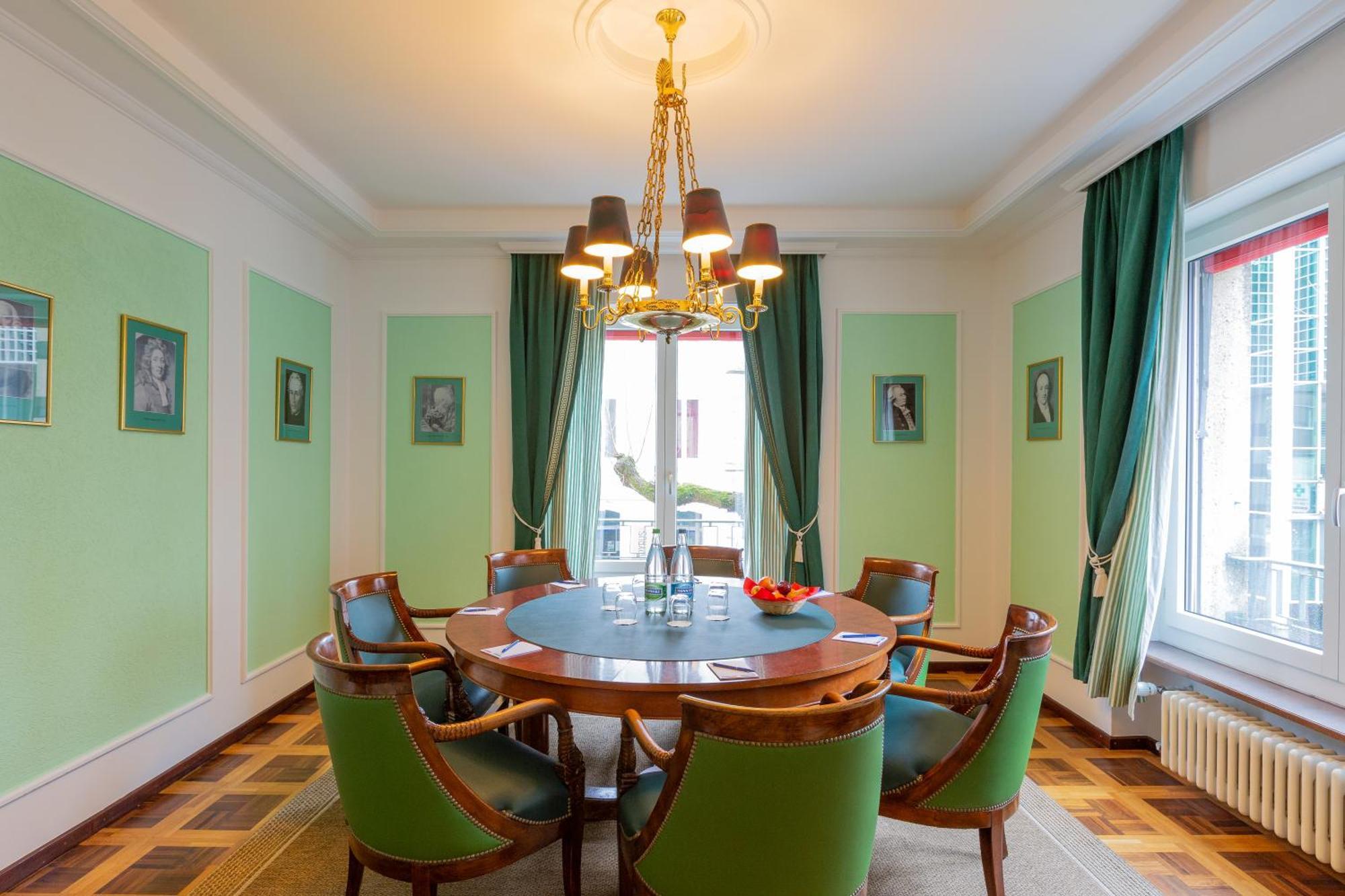 Athmos Hotel