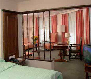 Athmos Hotel 4*